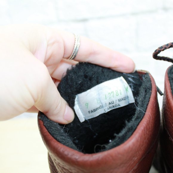 Women's Brown Pebbled Leather Lined Winter Ankle Boots Canada Made Size 9 D - Picture 7 of 9
